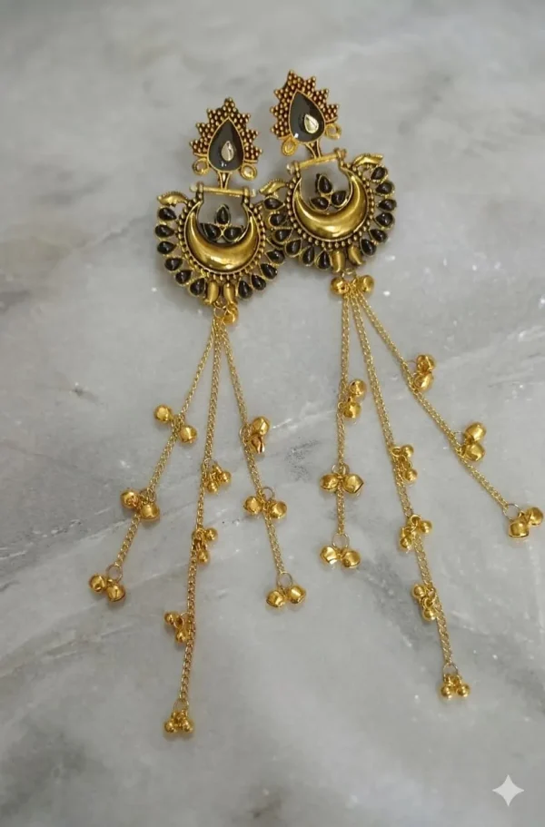 Kashmiri Earrings: Elegant Sparkle for Your Daily Look