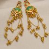 Radiant Gold Earrings: Sophisticated Luxury for Everyday Wear