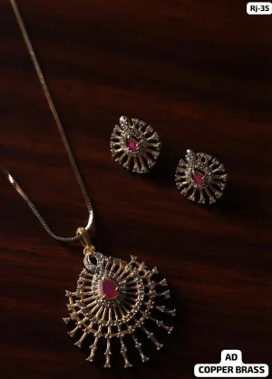 Elegant Daily Necklace for Sophisticated Style Under 500